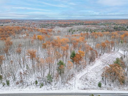 00 N Fairview Rd, West Branch, MI, 48661 | Card Image