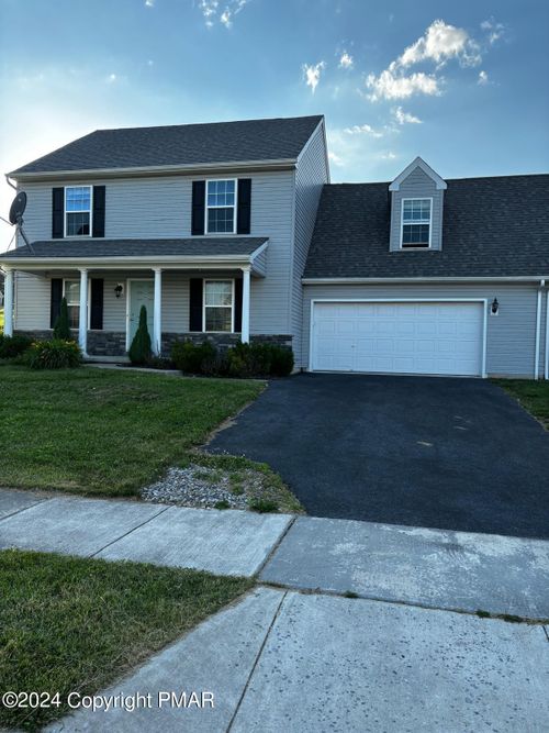 4954 Coatbridge Lane, Walnutport, PA, 18088 | Card Image