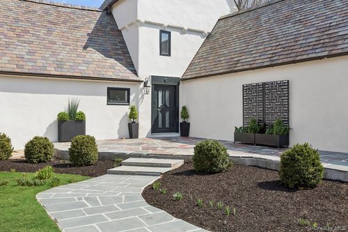 205 Fairview Ave, Montauk, NY, 11954-5252 | Card Image