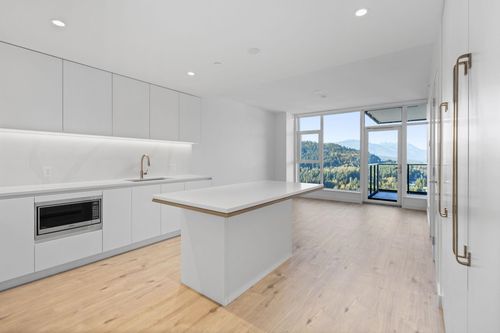 4001-720 Farrow St, Coquitlam, BC, V3J0P3 | Card Image