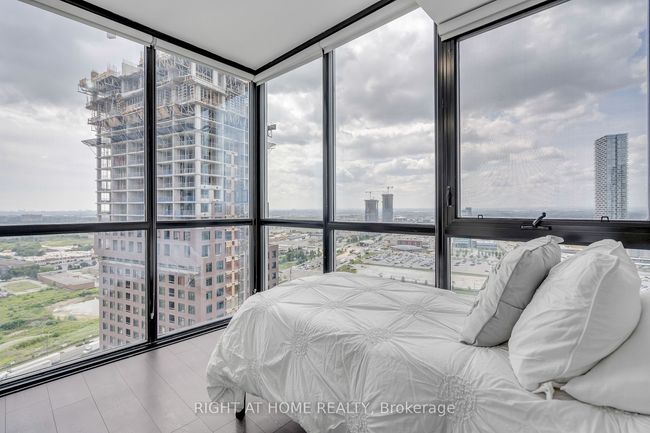 2303 - 2916 Highway 7, Condo with 2 bedrooms, 2 bathrooms and 1 parking in Vaughan ON | Image 24