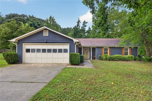 1938 Brandy Woods Dr Se, Conyers, GA, 30013-5824 | Card Image