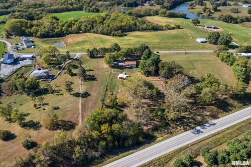 1487 Mccloud Rd, Aledo, IL, 61231-8777 | Card Image