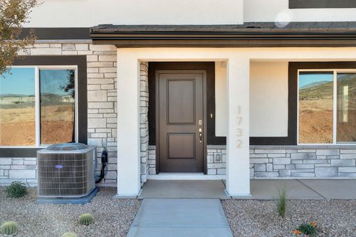 2537-2174 S Wolverine Way, Washington, UT, 84780-3887 | Card Image