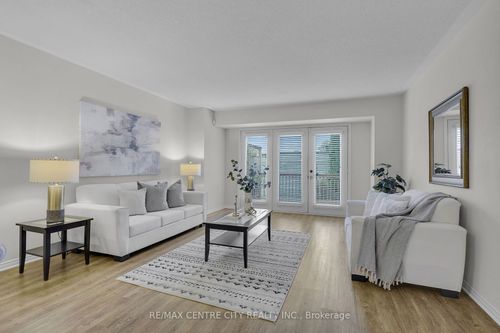 25-875 Thistledown Way, London, ON, N6G5G5 | Card Image