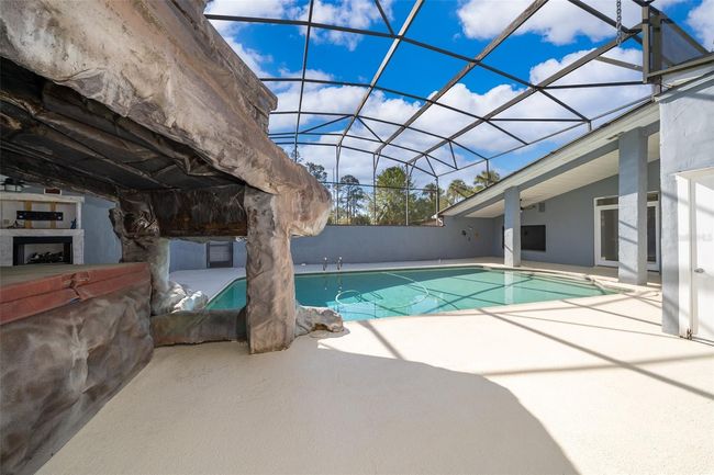 372 Rest Haven Rd, House other with 4 bedrooms, 4 bathrooms and null parking in Geneva FL | Image 45