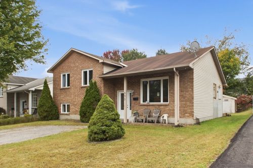 533 Rue De La Blanche, Gatineau (Gatineau), QC, J8R1H9 | Card Image