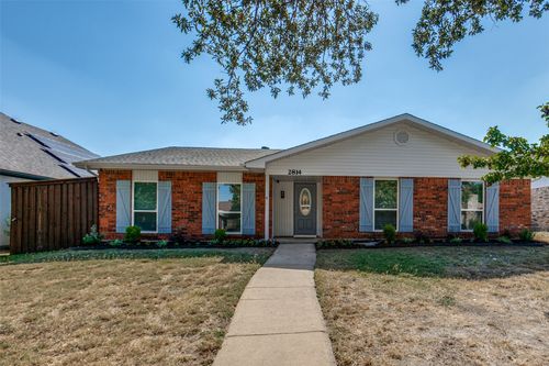 2814 Esquire Ln, Garland, TX, 75044-6259 | Card Image