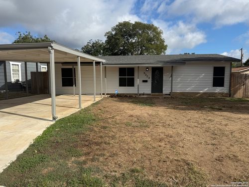 3323 Lasses Blvd, San Antonio, TX, 78223-3860 | Card Image