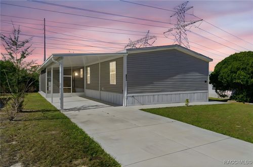 8551 Electra Ave, BROOKSVILLE, FL, 34613-5730 | Card Image