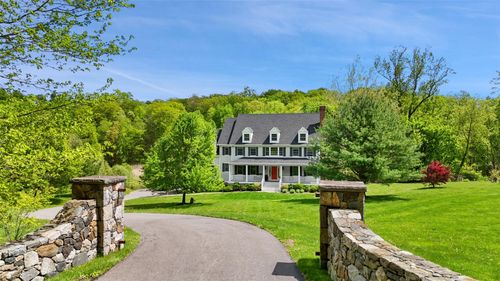 64 Sheather Rd, Mount Kisco, NY, 10549-4623 | Card Image