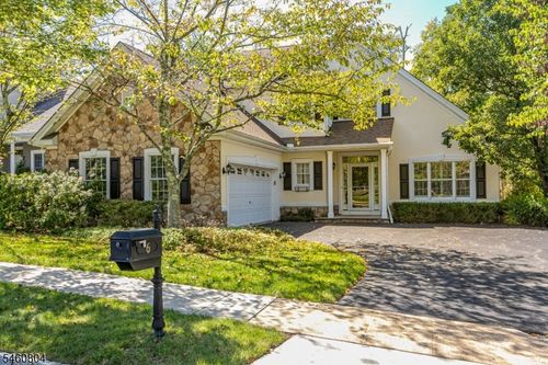 6 Ironwood Rd, SKILLMAN, NJ, 08558-2380 | Card Image