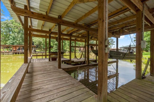 31 N Lakeview Dr, House other with 4 bedrooms, 2 bathrooms and 2 parking in Pointblank TX | Image 36