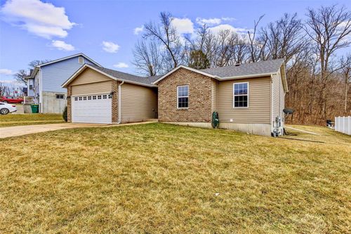 1916 Magnolia Way, Pevely, MO, 63070 | Card Image