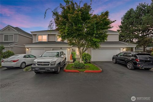 12-3-5509 S 237th Pl, Kent, WA, 98032-2831 | Card Image