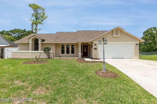 1040 Big Horn Cir Nw, Palm Bay, FL, 32907-9455 | Card Image