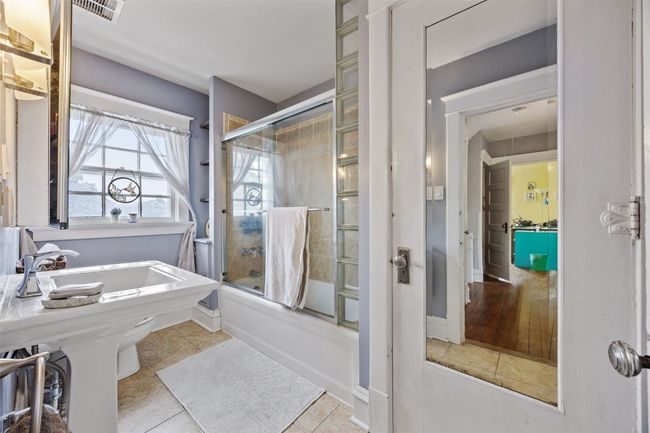 1812 Blake Blvd, House other with 3 bedrooms, 2 bathrooms and null parking in Cedar Rapids IA | Image 26