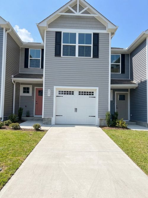 869 Knox Crest Dr, Lebanon, TN, 37090-8114 | Card Image