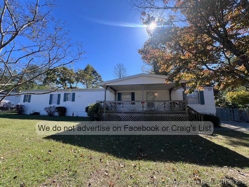 152 Huntsville Cir, Fayetteville, NC, 28306-9247 | Card Image