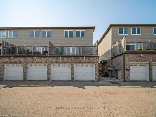 b-758 Bleams Rd, Kitchener, ON, N2E0E4 | Card Image
