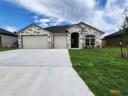 713 Eagle Claw Dr, Salado, TX, 76571-6684 | Card Image