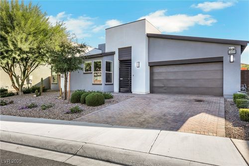 1609 Dream Canyon Ave, North Las Vegas, NV, 89084-2579 | Card Image