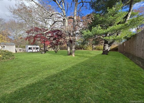 199 Connetquot Ave, East Islip, NY, 11730-1416 | Card Image