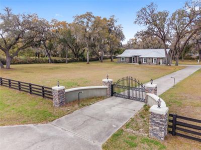 6685 Se 135 Th Street, House other with 3 bedrooms, 3 bathrooms and null parking in Summerfield FL | Image 3