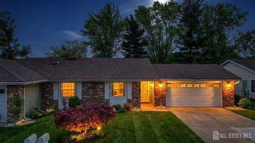 b-484 Fairton Dr, Monroe, NJ, 08831 | Card Image