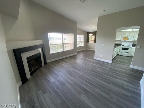 15-6250 W Flamingo Rd, Las Vegas, NV, 89103-2204 | Card Image