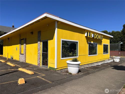 1317 S 11th St, Tacoma, WA, 98405-3644 | Card Image