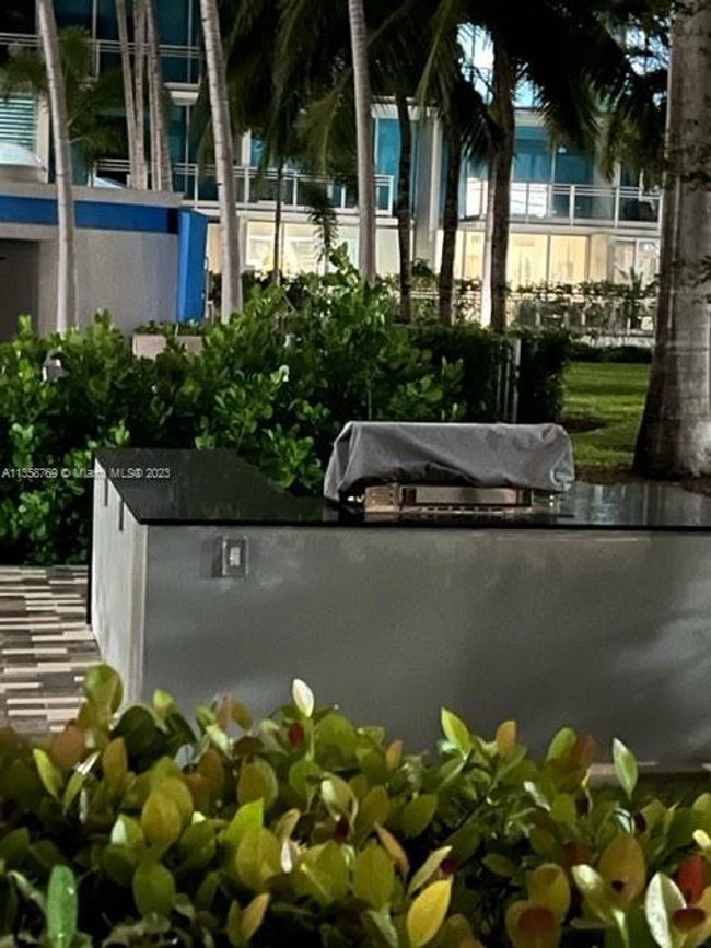 128 - 2950 Ne 188th St, Condo with 1 bedrooms, 1 bathrooms and null parking in Aventura FL | Image 93
