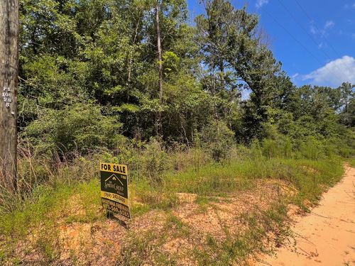 NHN Scottsdale Street, Lumberton, MS, 39455 | Card Image
