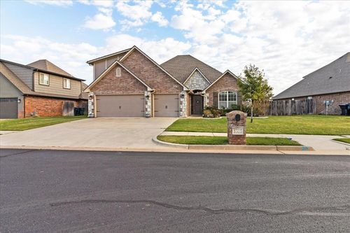 5005 Nw 155th St, Edmond, OK, 73013-9668 | Card Image