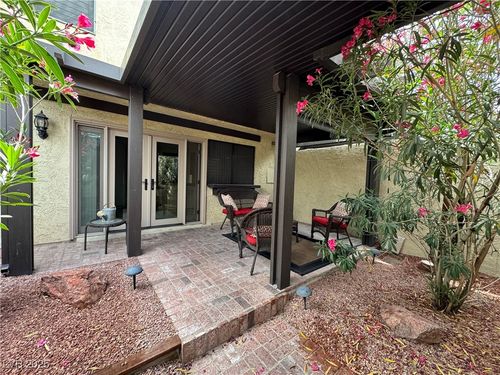 4662 Kelly Barry Way, Las Vegas, NV, 89121-5741 | Card Image