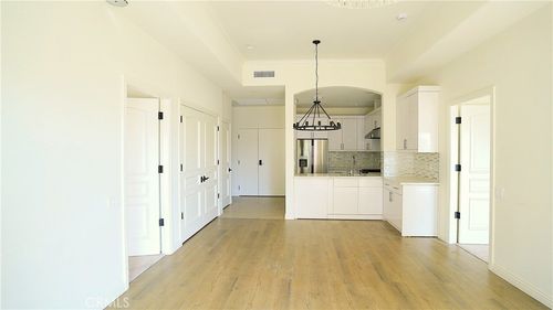apt-407-1598 Long Beach Blvd, Long Beach, CA, 90813-2383 | Card Image