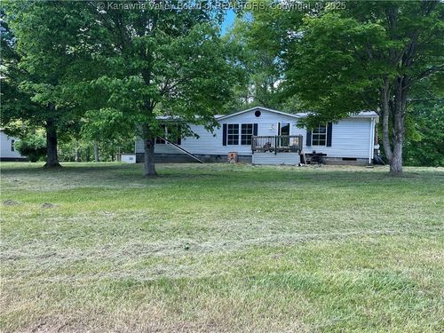 534 Maplewood Heights Dr, Ripley, WV, 25271-5533 | Card Image