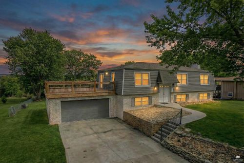 3214 Rolling Hills Dr, Milford, KS, 66514-9373 | Card Image