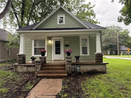 602 N Catalpa St, Pittsburg, KS, 66762-3720 | Card Image