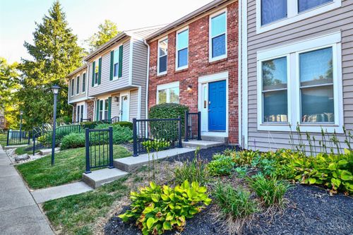 3026 Stratford Ct, Loveland, OH, 45140-8237 | Card Image