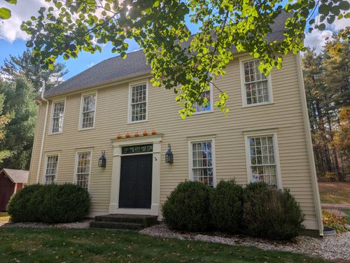 23 Strawberry Fields Rd, Granby, CT, 06035-2927 | Card Image