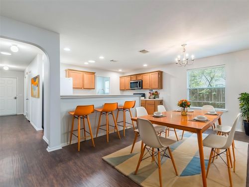 131 Ames Cv, Kyle, TX, 78640-2504 | Card Image