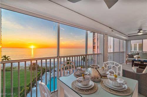501-2919 Gulf Shore Blvd N, NAPLES, FL, 34103-3905 | Card Image