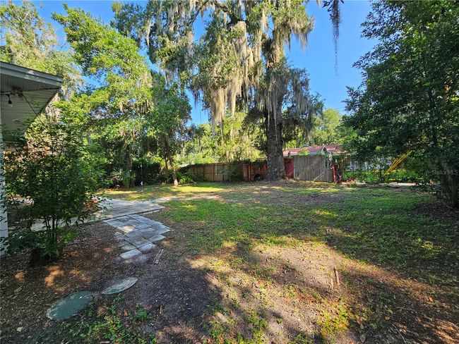 1822 6 Th Ave, House other with 4 bedrooms, 3 bathrooms and null parking in Gainesville FL | Image 37