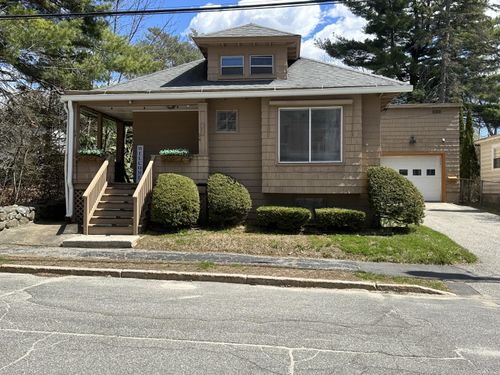 94 Western Promenade, Auburn, ME, 04210 | Card Image