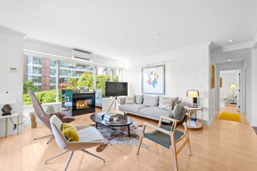 303-1600 Hornby St, Vancouver, BC, V6Z2S4 | Card Image