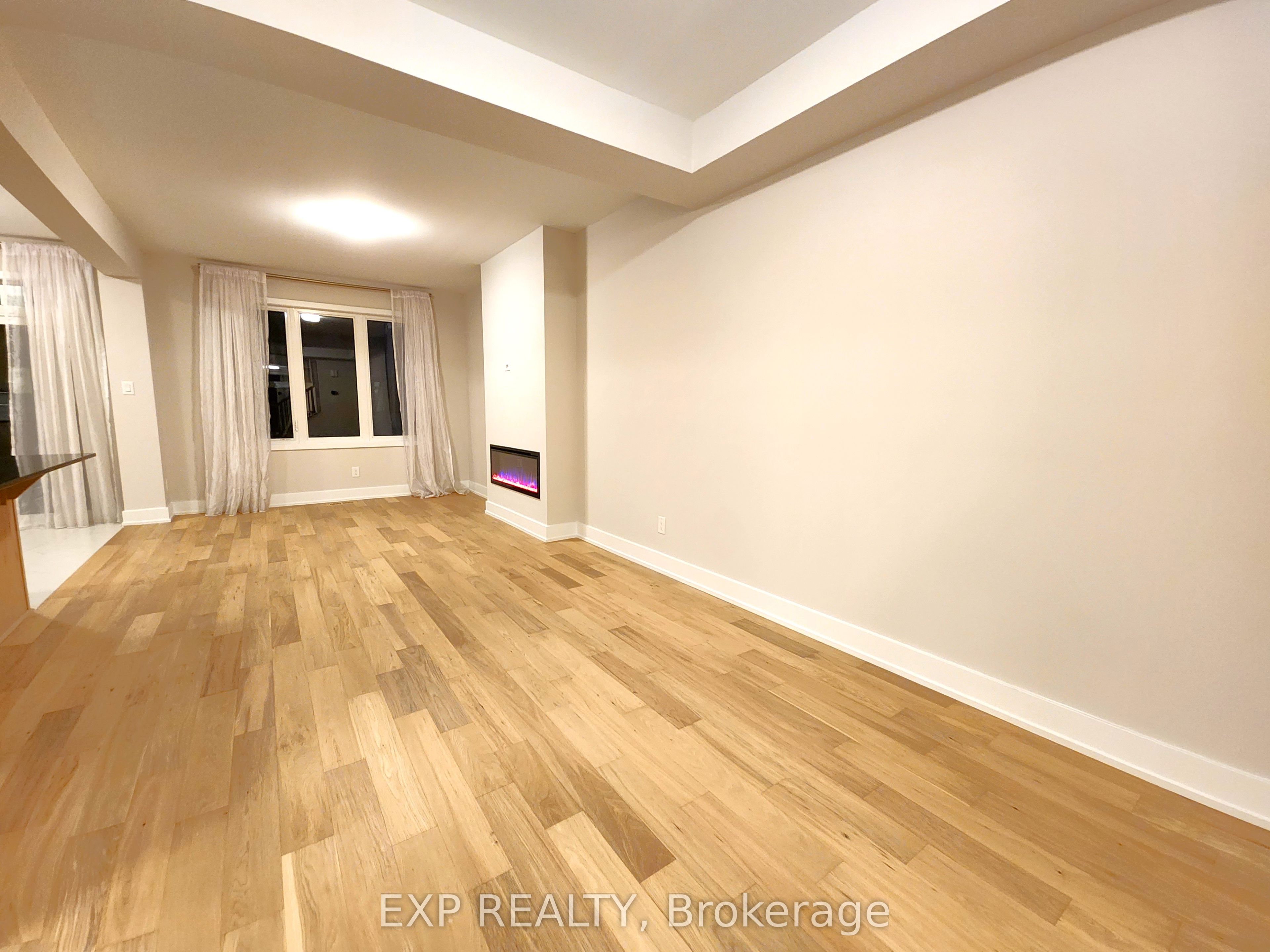Residential Lease in Barrhaven 3