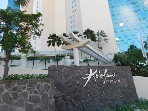 1704-1177 Queen St, Honolulu, HI, 96814-4143 | Card Image