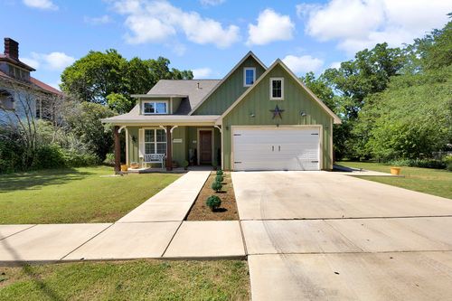 540 E Main St, Pilot Point, TX, 76258-4403 | Card Image