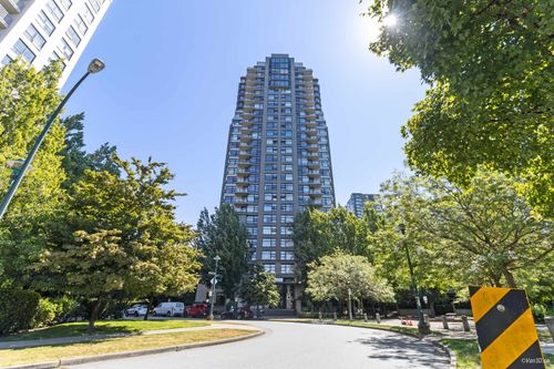 301-5380 Oben Street, Vancouver, BC, V5R6H7 | Card Image